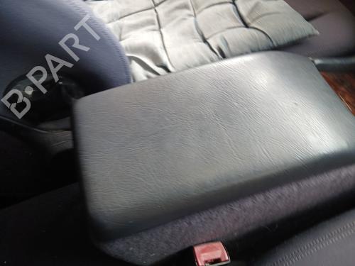 Used Armrest / Center console Armrest / Center console MERCEDES-BENZ CLK (C208) CLK 230 Kompressor (208.347) (193 hp) 36009922 36009922