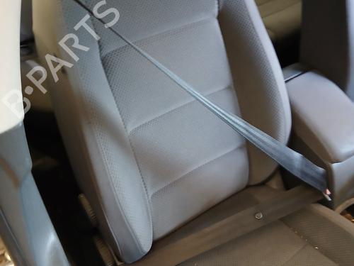 Used Front right seatbelt Front right seatbelt 38258788 38258788