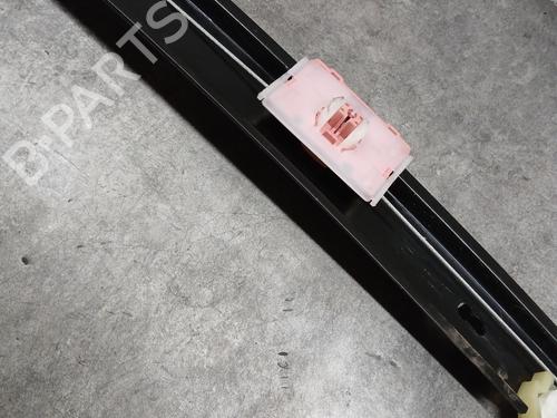 Used Front right window mechanism Front right window mechanism 32704917 32704917