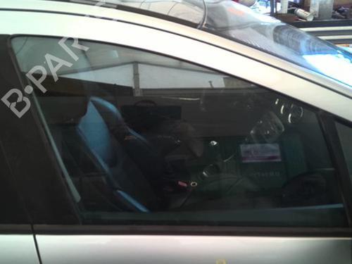 drrute-hyre-foran-peugeot-308-i-4a_-4c_-2007-2008-2009-2010-2011-2012-2013-2014-2015-2016-38940881 main image