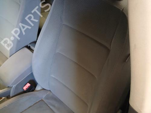 Left front seat VW GOLF V (1K1) 1.9 TDI | BP38258812C15 - Image 4