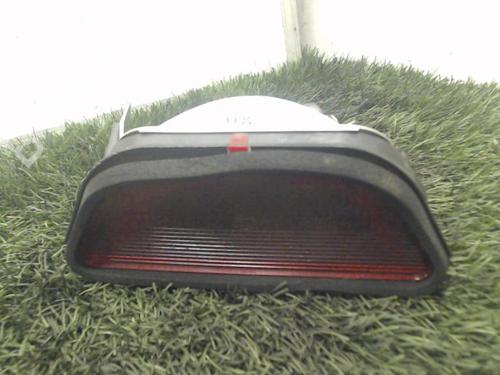 Used Third brake light MERCEDES-BENZ M-CLASS (W163) ML 270 CDI (163.113) (163 hp) 20881171