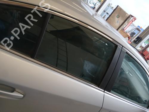 Used Rear right door window TOYOTA AVENSIS Saloon (_T27_) 2.2 D-4D (ADT271_, ADT271R) (150 hp) 29888756