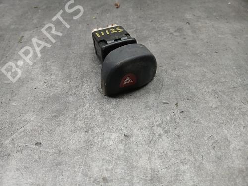Used Warning switch RENAULT MEGANE I Classic (LA0/1_) 1.4 16V (LA0D, LA1H, lA0W, LA10) (95 hp) 30752075