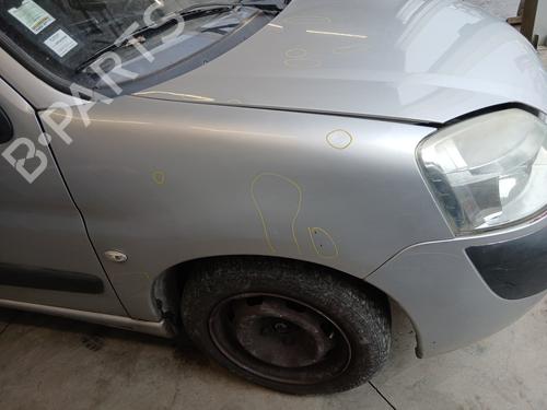 Used Right front fenders CITROËN BERLINGO / BERLINGO FIRST MPV (MF_, GJK_, GFK_) 1.6 HDI 90 (MF9HX) (90 hp) 32981822