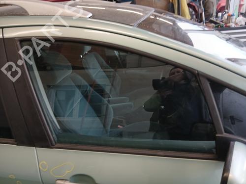Used Front right door window PEUGEOT 307 Break (3E) 2.0 (136 hp) 31660640
