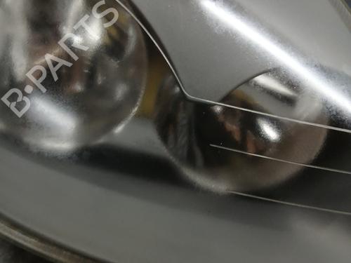 Right headlight RENAULT CLIO II (BB_, CB_) 1.5 dCi (B/CB07) | BP30515941C29