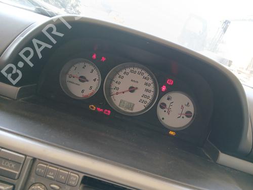 Kombiinstrument NISSAN X-TRAIL I (T30) 2.2 Di 4x4 (114 hp) 28094044