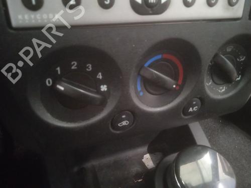 Climate control FORD FIESTA V (JH_, JD_) 1.4 16V | BP22298615I5