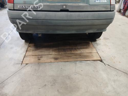 Bagaksel RENAULT SUPER 5 (B/C40_) 1.1 (48 hp) 31657453