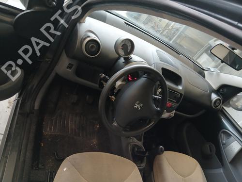 Used Dashboard PEUGEOT 107 (PM_, PN_) 1.4 HDi (54 hp) 31714686