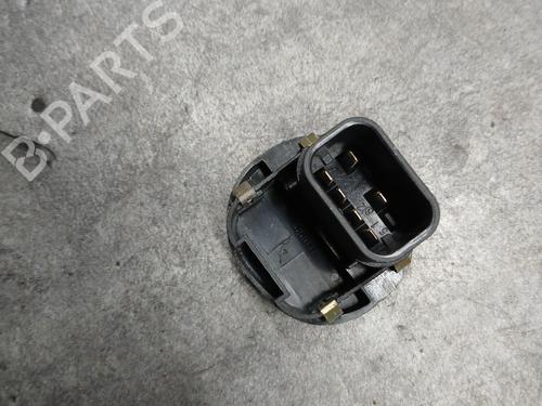 Used Right front window switch Right front window switch 30908489 30908489