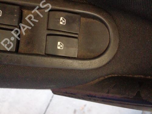 Used Left front window switch RENAULT MEGANE II Estate (KM0/1_) 1.5 dCi (KM02, KM13) (101 hp) 27697417