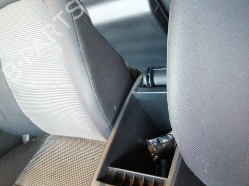 Armrest / Center console MAZDA 6 Hatchback (GG) 2.0 DI (GG14) | BP27271452I20  - Image 6