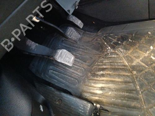 BP30003297I13 main image