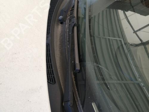 Used Front windshield wiper arm SKODA FABIA II (542) 1.2 (60 hp) 24587613