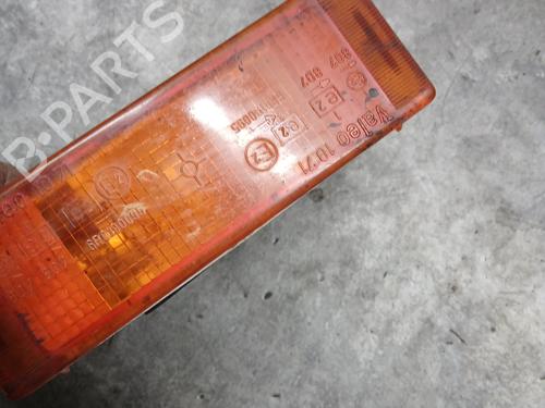 Used Right front indicator Right front indicator RENAULT RAPID Box Body/MPV (F40_, G40_) 1.4 (F40D) (79 hp) 30615257 30615257