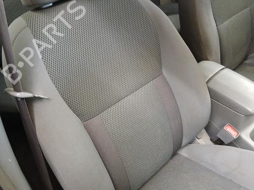 Right front seat TOYOTA RAV 4 II (_A2_) 2.0 D 4WD (CLA20_, CLA21_, CLA20R, CLA21R) | BP30109441C16