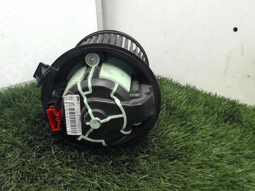 Used Heater blower motor Heater blower motor PEUGEOT 308 I (4A_, 4C_) 1.6 HDi (90 hp) 20883519 20883519