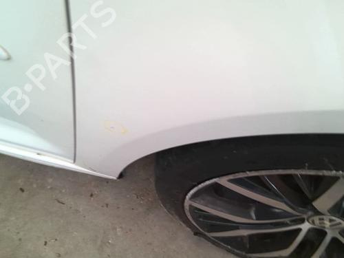 right-front-fenders-vw-touran-1t3-2010-2011-2012-2013-2014-2015-2016-38927698 main image