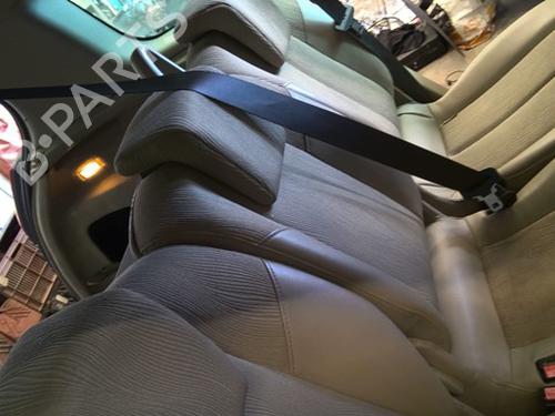 Used Rear center seatbelt Rear center seatbelt RENAULT GRAND SCÉNIC II (JM0/1_) 1.9 dCi (JM14) (131 hp) 40269527 40269527
