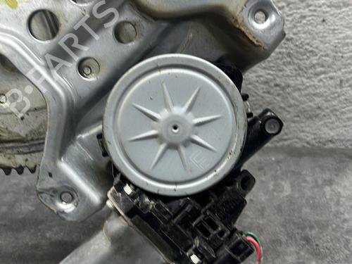 Used Front right window mechanism Front right window mechanism OPEL AGILA B (H08) 1.0 (F68) (65 hp) 33709574 33709574