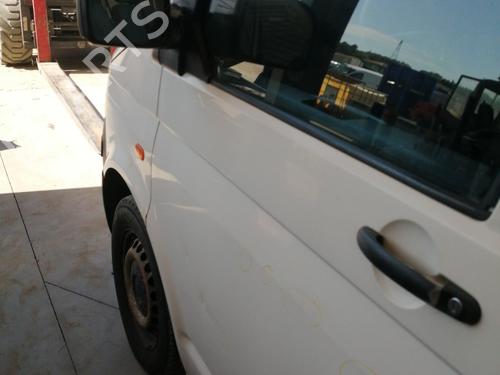 Left front door VW TRANSPORTER T5 Bus (7HB, 7HJ, 7EB, 7EJ) 2.5 TDI | BP26233854C2 