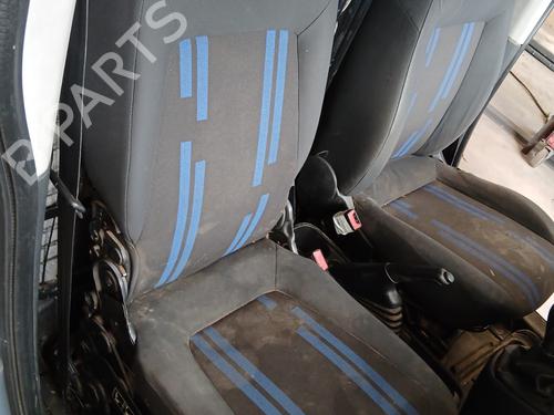 Used Right front seat Right front seat FIAT QUBO (225_) 1.3 D Multijet (225CXB1A, 225AXB1A, 225CXB11, 225AXB11,... (75 hp) 32684370 32684370