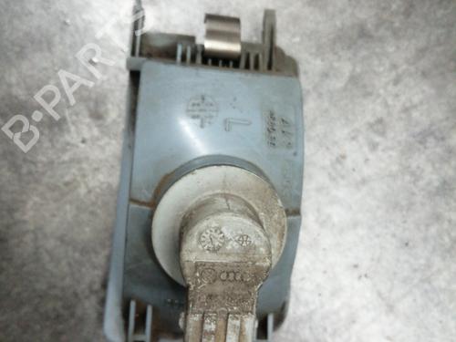 Used Left front indicator Left front indicator VW GOLF III (1H1) 1.4 (60 hp) 24824978 24824978