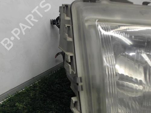 Used Right headlight Right headlight PEUGEOT 806 (221) 1.9 TD (92 hp) 20885637 20885637