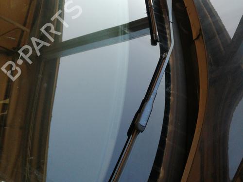 Used Front windshield wiper arm BMW X1 (E84) sDrive 18 d (143 hp) 25891236