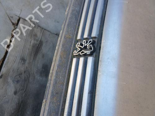 Rejilla Rejilla PEUGEOT 205 II (20A/C) 1.1 (54 hp) 36515550 36515550