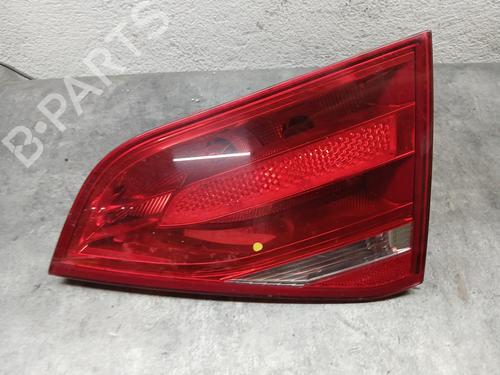 Højre baglygte bagklap AUDI A4 B8 (8K2) 2.0 TDI (120 hp) 28303212