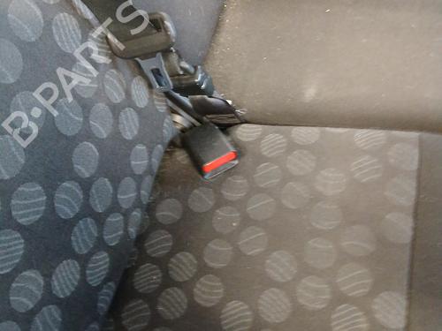 Sikkerhetsbelte-spenne SUZUKI SPLASH (EX) 1.0 (A5B310) (65 hp) 31359128