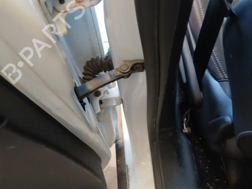Dørhængsel/Dørbegrænser Dørhængsel/Dørbegrænser PEUGEOT 2008 I (CU_) 1.2 THP 110 / PureTech 110 (110 hp) 36414840 36414840