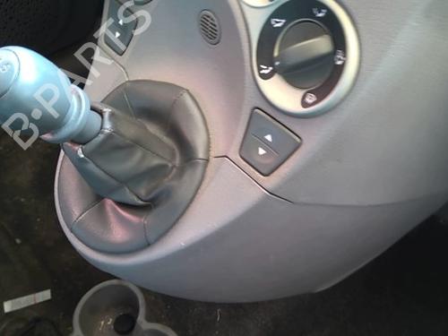 Right front window switch FIAT PANDA (169_) 1.3 D Multijet (169.AXC1A) | BP40437451I26 - Image 3