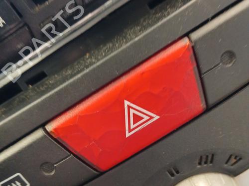 Used Warning switch Warning switch PEUGEOT 107 (PM_, PN_) 1.4 HDi (54 hp) 31714675 31714675