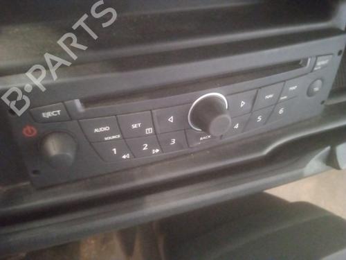 Bilradio RENAULT ESPACE IV (JK0/1_) 2.0 dCi (JK01, JK02, JK1J, JK1K, JK1H) (150 hp) 23795046