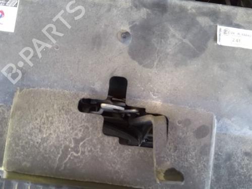 Used Hood lock Hood lock PEUGEOT 407 (6D_) 2.0 HDi 135 (6DRHRH, 6DRHRE, 6DRHRG, 6DRHRJ) (136 hp) 40443110 40443110