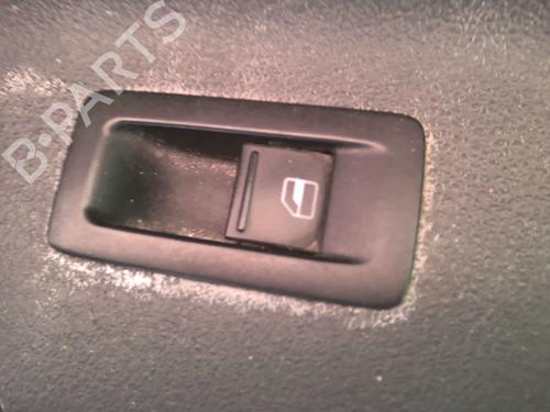 Used Right front window switch Right front window switch 38558972 38558972