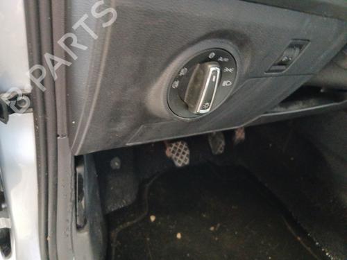 Headlight switch SEAT IBIZA V (KJ1, KJG) 1.6 TDI | BP32164044I24 - Image 2