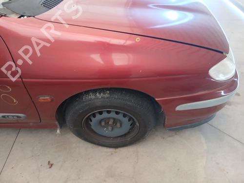 right-front-fenders-renault-megane-i-ba01_-1995-1996-1997-1998-1999-2000-2001-2002-2003-2004-37201964 main image