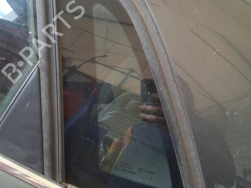 Panel rude bagtil venstre CITROËN C4 II (NC_) 1.6 HDi 115 (114 hp) 21280556