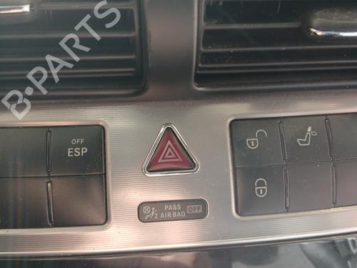 Warning switch MERCEDES-BENZ C-CLASS (W203) C 220 CDI (203.008) | BP32113680I22 - Image 2