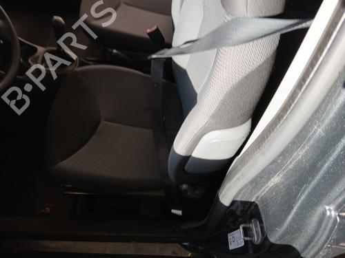 front-left-seatbelt-toyota-aygo-_b1_-2005-2006-2007-2008-2009-2010-2011-2012-2013-2014-32065084 main image