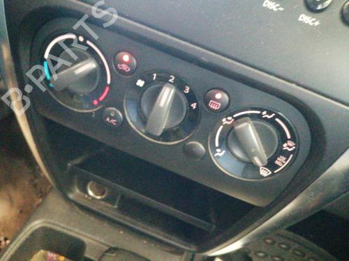 Used Climate control FIAT SEDICI (189_) 1.9 D Multijet 4x4 (120 hp) 24893038