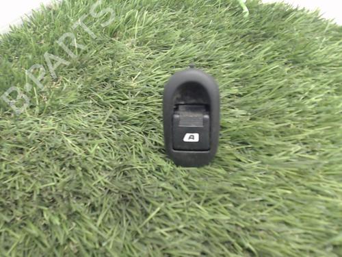 Venstre fortil elrude kontakt CITROËN C3 Pluriel (HB_) 1.6 (109 hp) 20883598