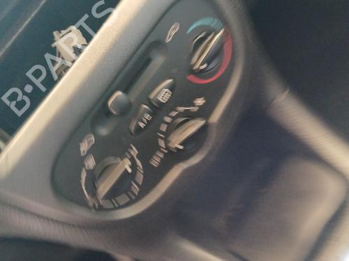 Comando chauffage Comando chauffage PEUGEOT 206 SW (2E/K) 1.4 HDi (68 hp) 36009587 36009587