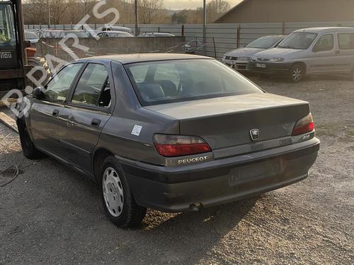Grille PEUGEOT 406 (8B) 1.9 TD | BP20886031C40 