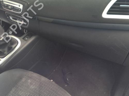 Used Glove box Glove box 38596490 38596490